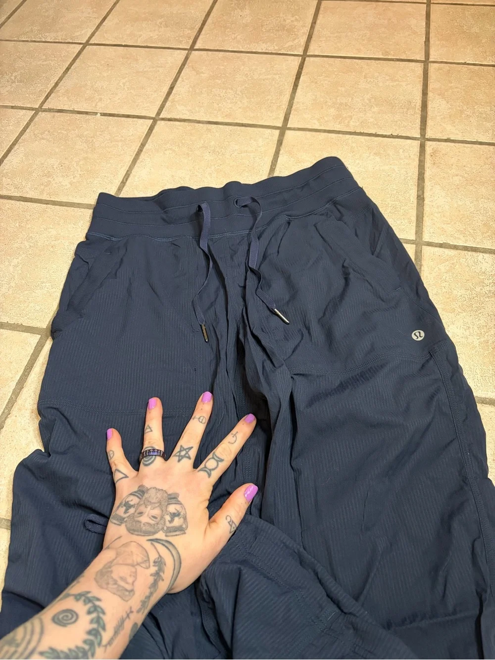 NWOT Lululemon Dance Studio Mid-Rise Pant *Full Length 32” (True Navy) Size 6